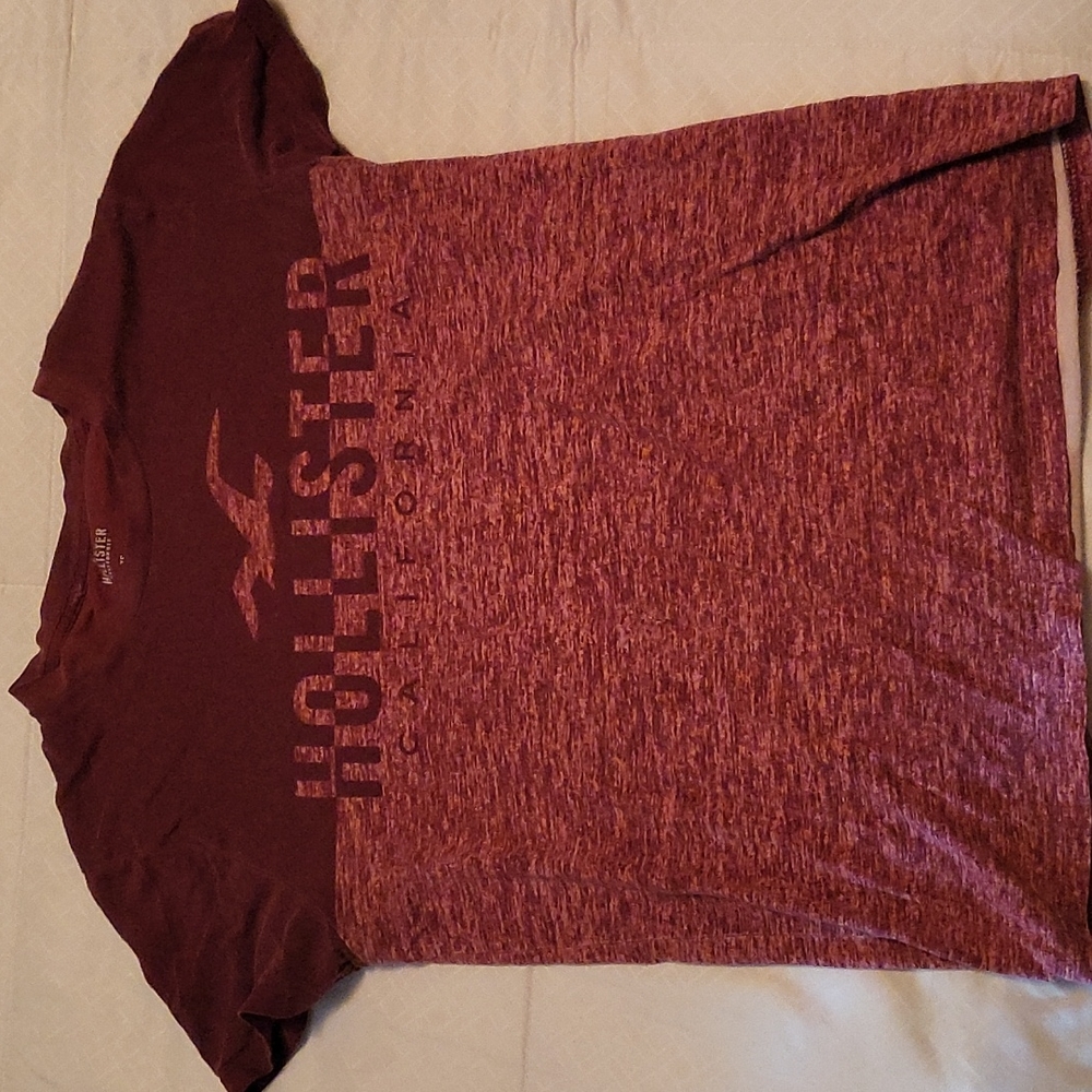 Men's Hollister, XSmall, Maroon T-Shirt